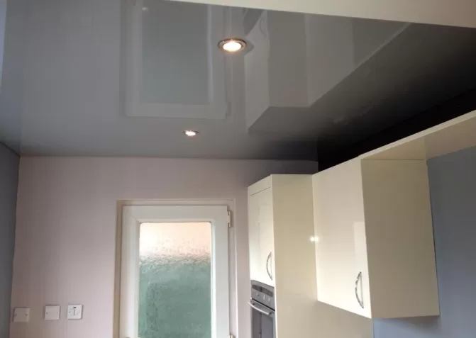 Матовые натяжные потолки